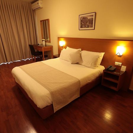 Monteverde Hotel Beit Mery Zewnętrze zdjęcie