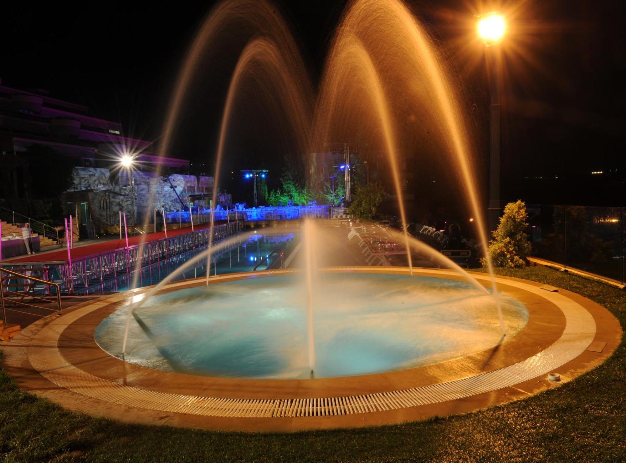 Monteverde Hotel Beit Mery Zewnętrze zdjęcie
