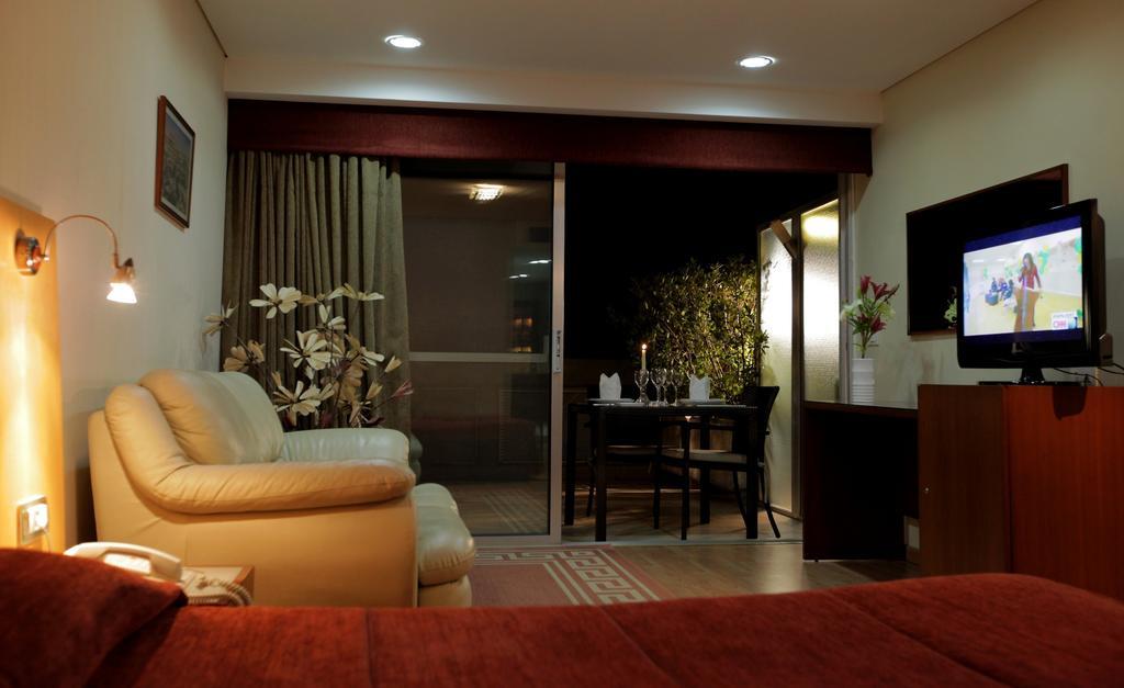 Monteverde Hotel Beit Mery Zewnętrze zdjęcie