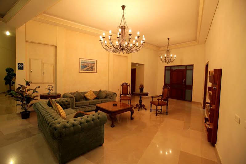 Monteverde Hotel Beit Mery Zewnętrze zdjęcie