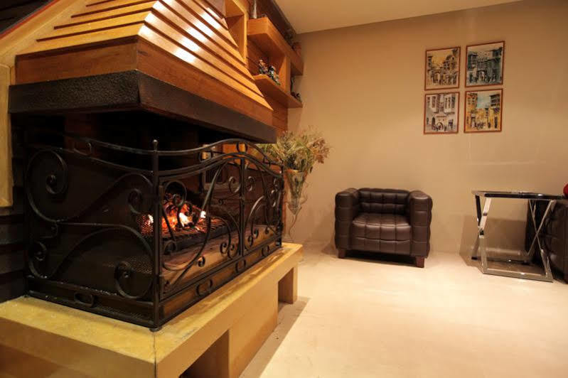Monteverde Hotel Beit Mery Zewnętrze zdjęcie
